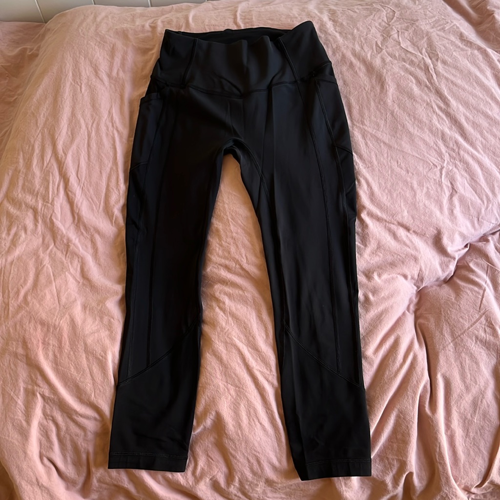 Lululemon 23 Inseam Leggings Lululemon 23 Inseam Leggings